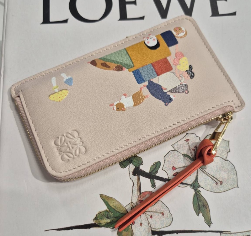 КАРТХОЛДЕР LOEWE 