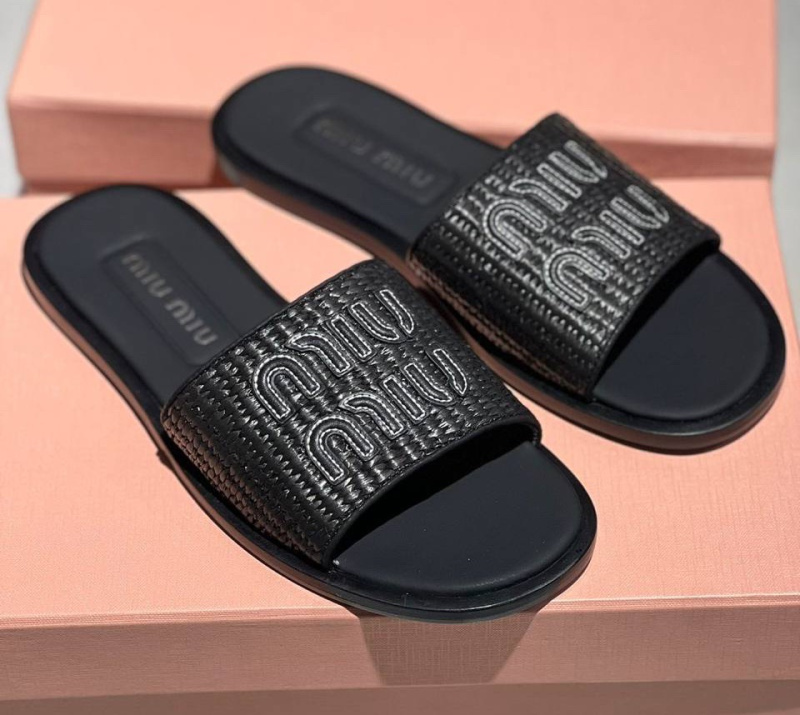 ШЛЕПКИ MIU MIU 