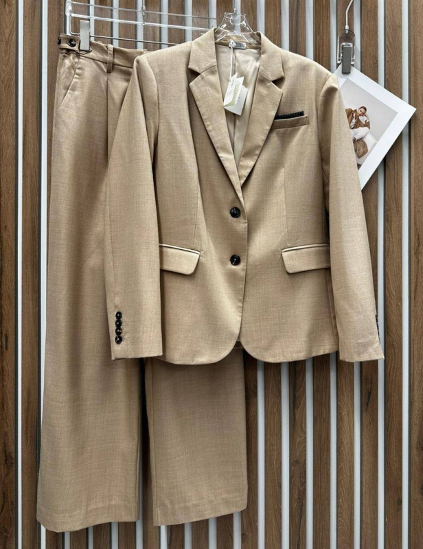 КОСТЮМ BRUNELLO CUCINELLI 