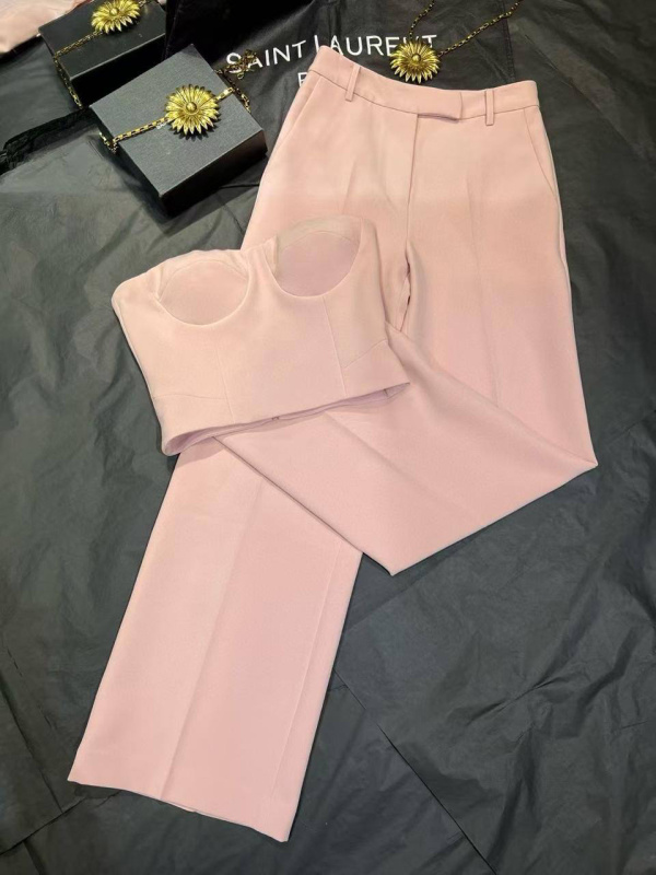 КОСТЮМ SAINT LAURENT 