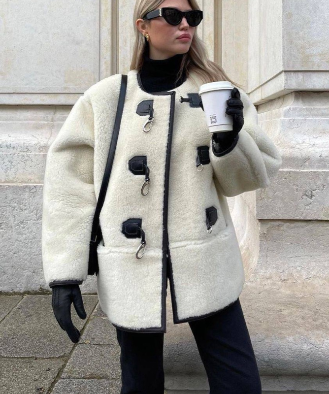 ДУБЛЕНКА TOTEME 