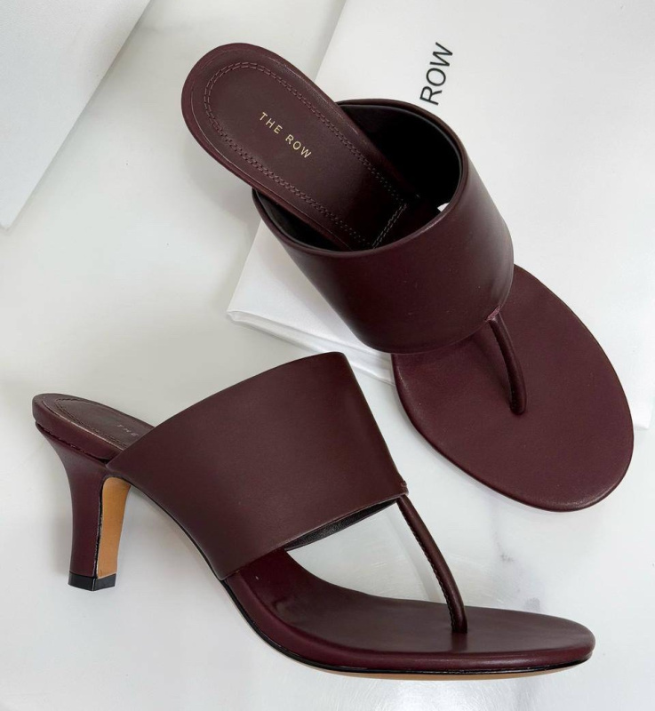 ШЛЕПКИ THE ROW 