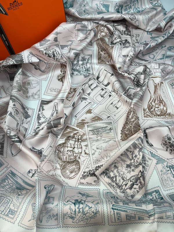 ПЛАТОК HERMES 
