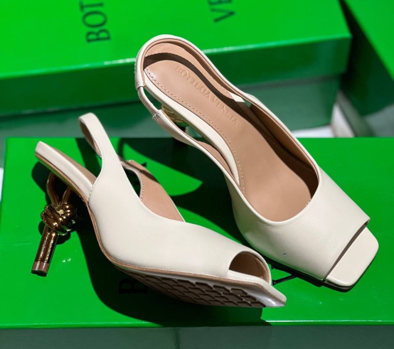 БОСОНОЖКИ BOTTEGA VENETA 