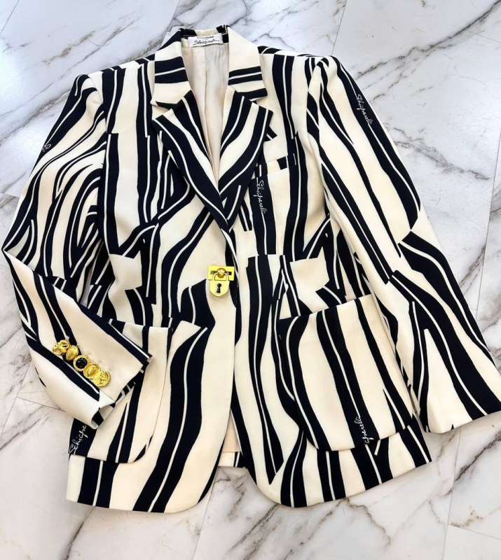 ПИДЖАК SCHIAPARELLI 