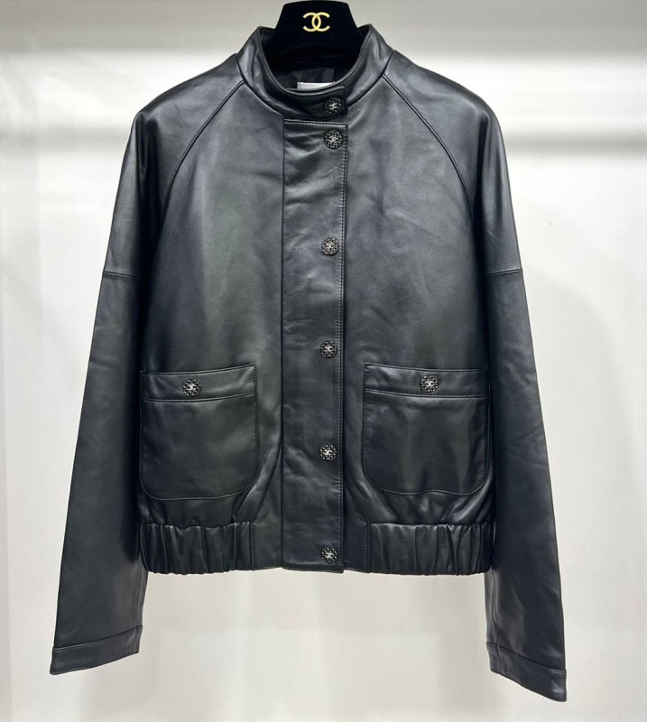 КУРТКА CHANEL