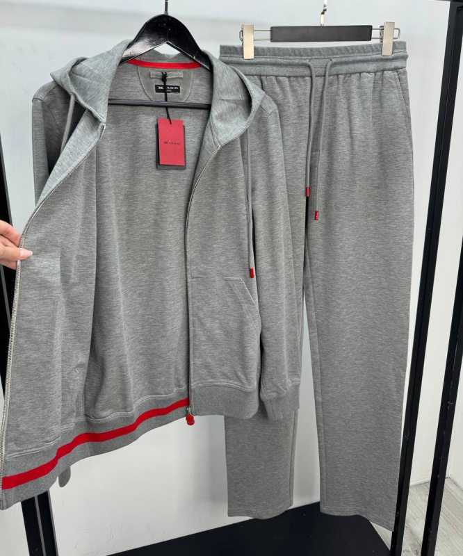 МУЖСКОЙ КОСТЮМ KITON 