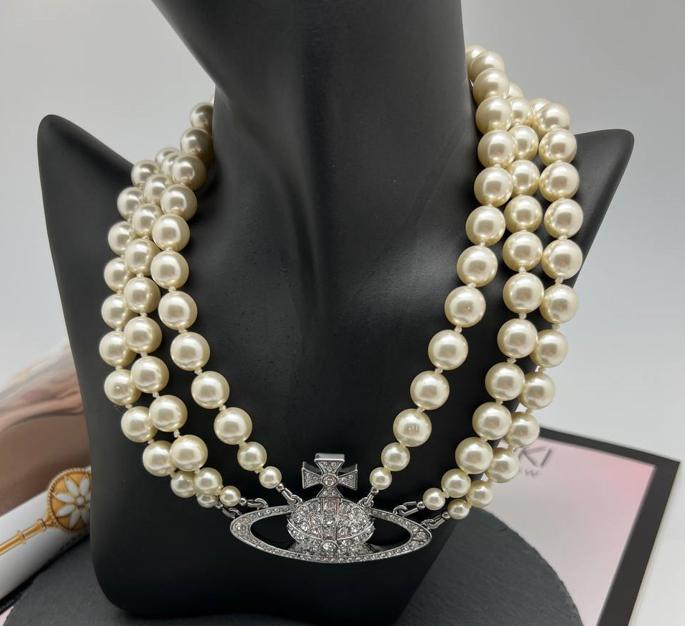 КОЛЬЕ VIVIENNE WESTWOOD