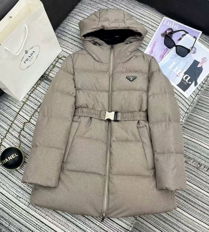 ПУХОВИК PRADA 