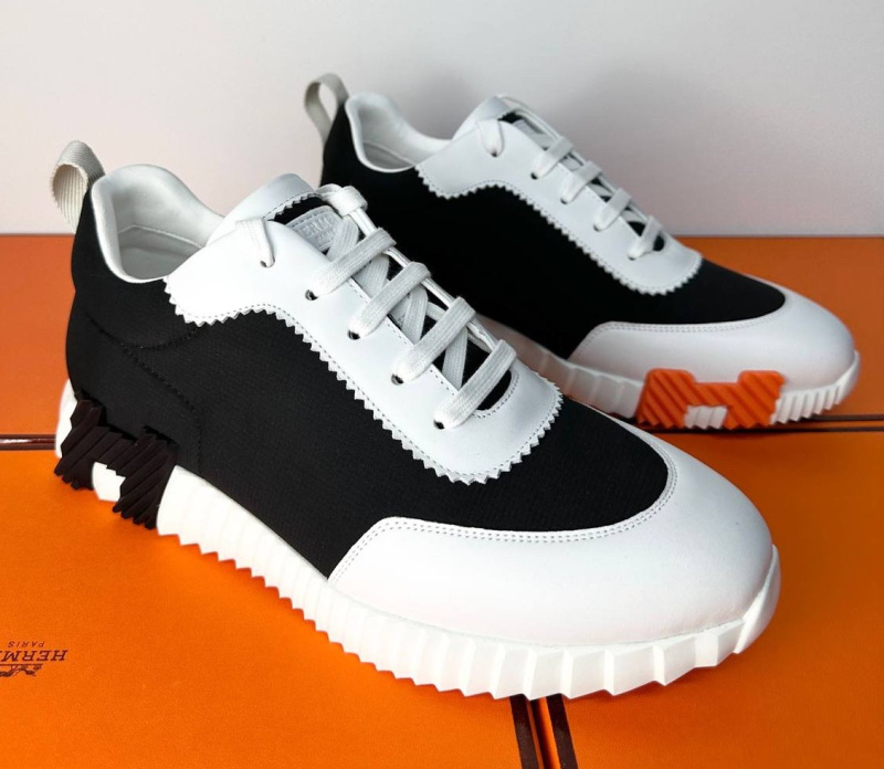 МУЖСКИЕ КРОССОВКИ HERMES 