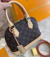 СУМКА LOUIS VUITTON ALMA BB