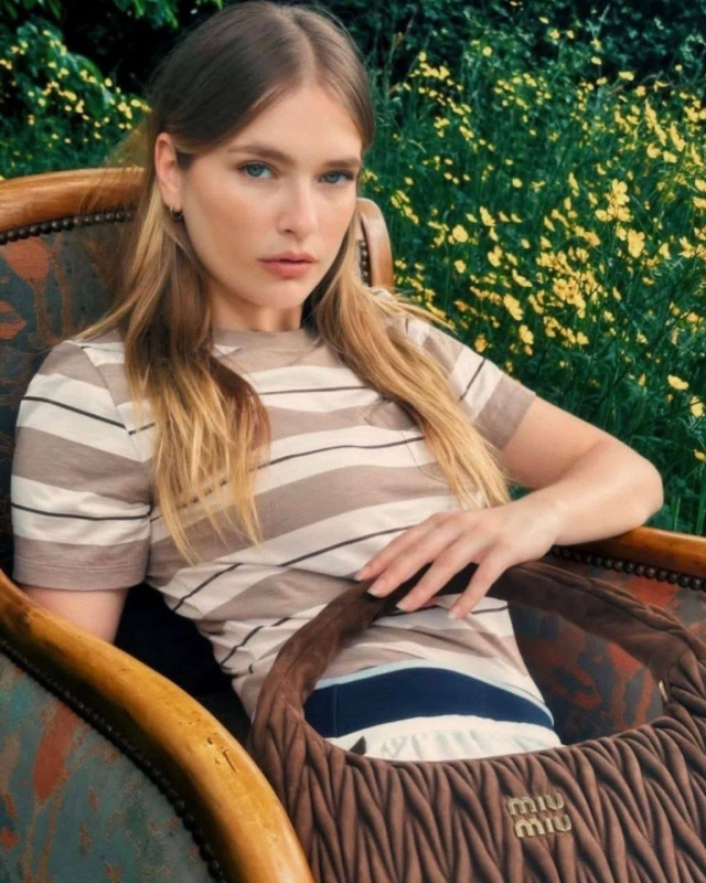 ФУТБОЛКА MIU MIU 