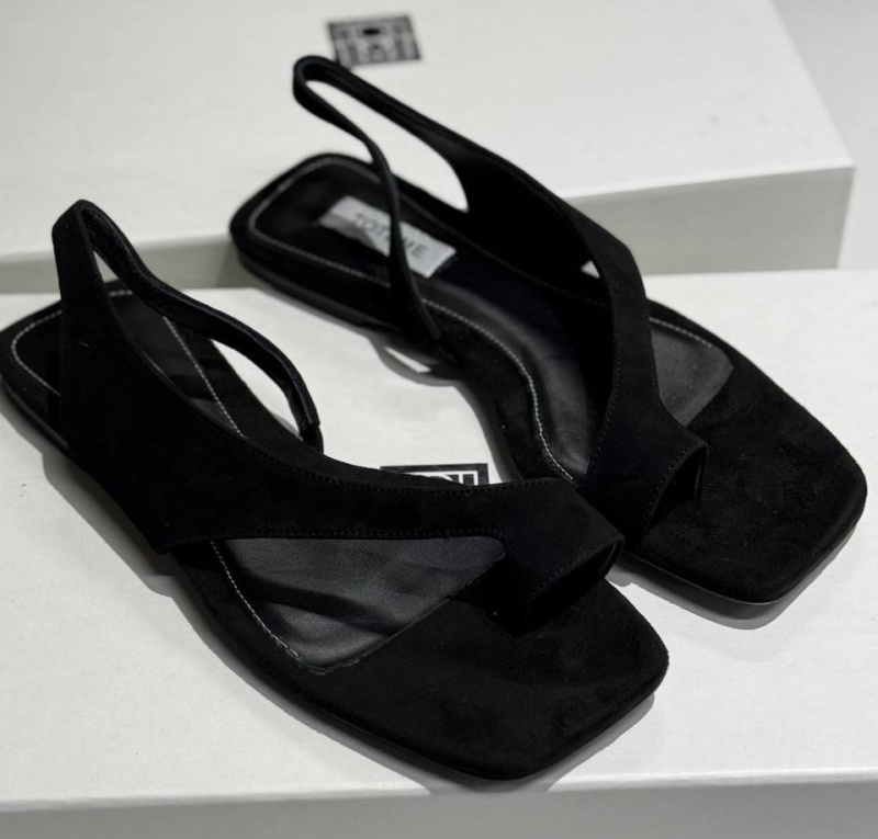 САНДАЛИИ TOTEME 