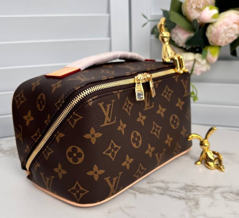 НЕСЕССЕР КОСМЕТИЧКА LOUIS VUITTON 