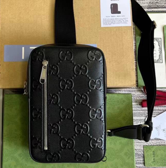 МУЖСКАЯ СУМКА СЛИНГ GUCCI 