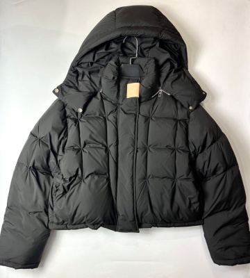 ПУХОВИК LOEWE