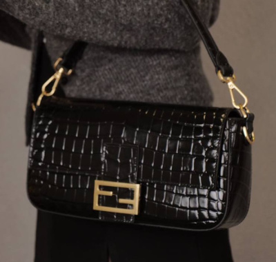 СУМКА FENDI BAGUETTE