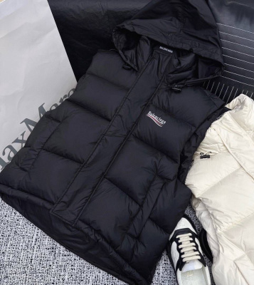 ЖИЛЕТ BALENCIAGA