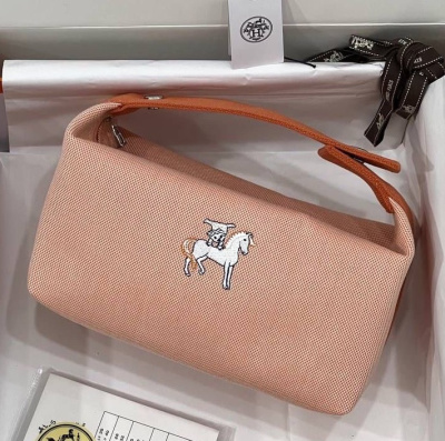 КОСМЕТИЧКА HERMES 