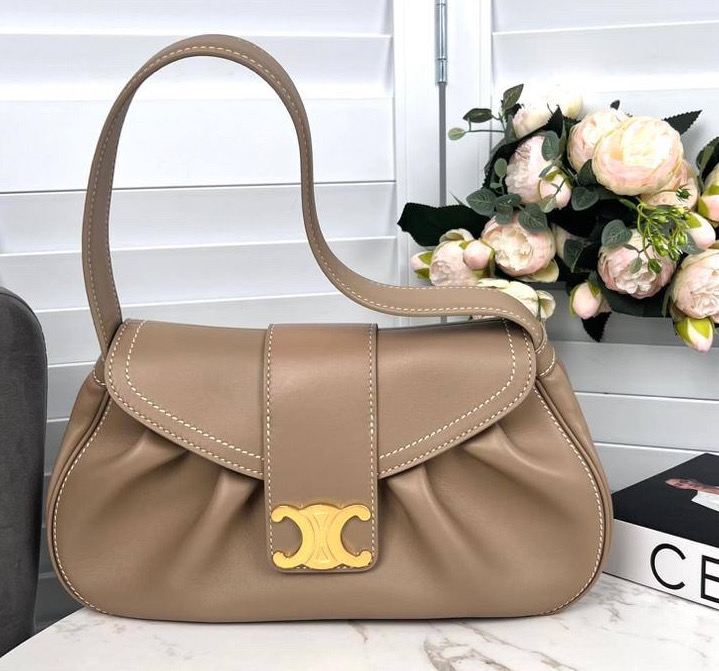 СУМКА CELINE POLLY 