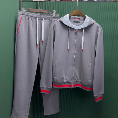 МУЖСКОЙ КОСТЮМ KITON 