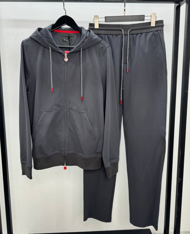 МУЖСКОЙ КОСТЮМ KITON 