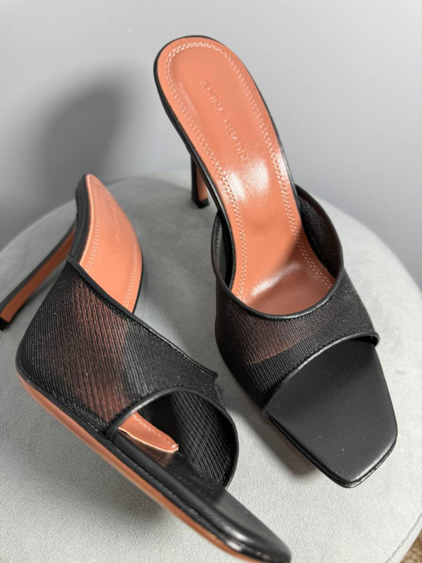 ШЛЕПКИ AMINA MUADDI 