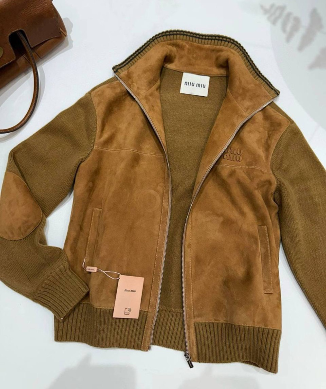 КУРТКА MIU MIU 