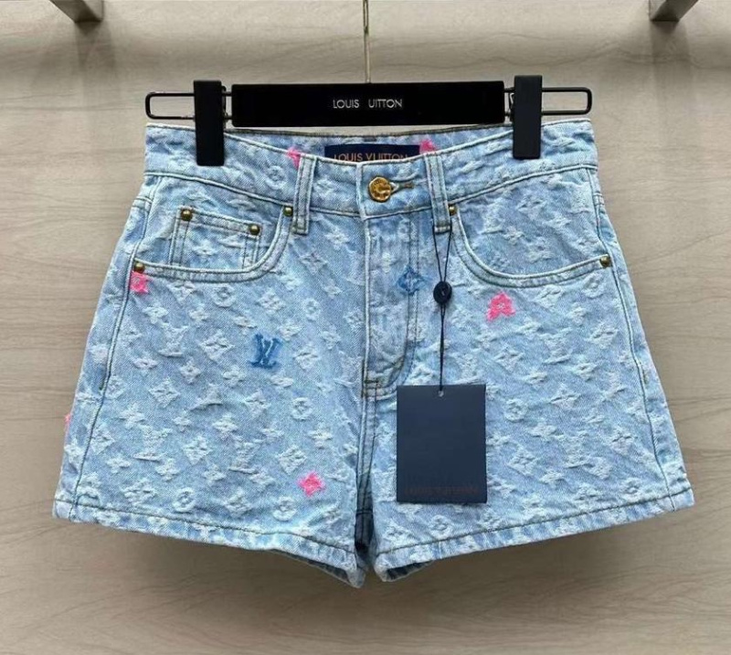 ШОРТЫ LOUIS VUITTON 