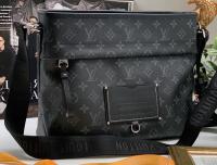 МУЖСКАЯ СУМКА МЕССЕНДЖЕР LOUIS VUITTON BESACE ZIPPEE