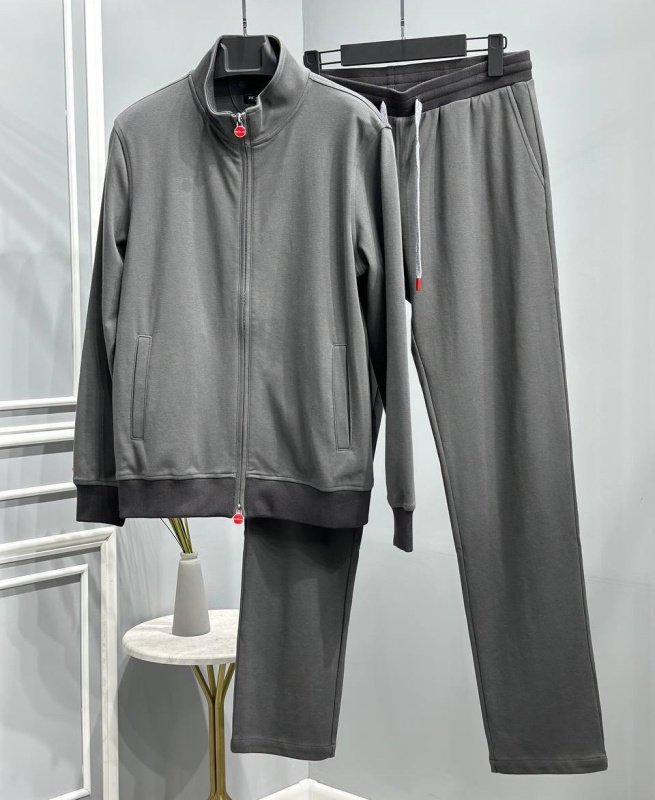 МУЖСКОЙ КОСТЮМ KITON 