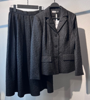 КОСТЮМ CHRISTIAN DIOR 