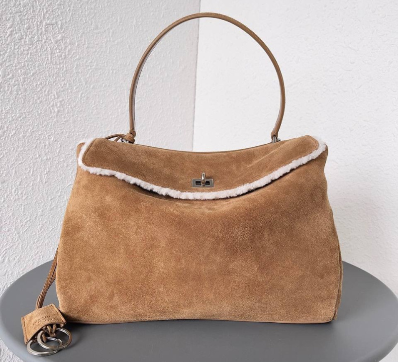 СУМКА BALENCIAGA RODEO 