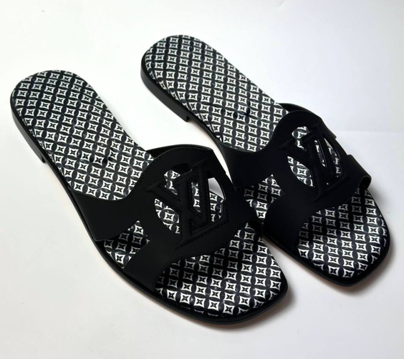 ШЛЕПКИ LOUIS VUITTON 