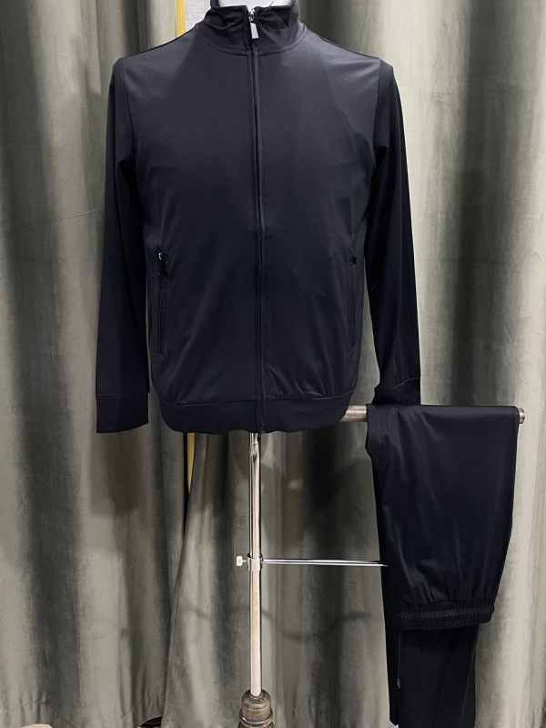 МУЖСКОЙ КОСТЮМ KITON 