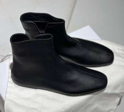 БОТИЛЬОНЫ THE ROW 