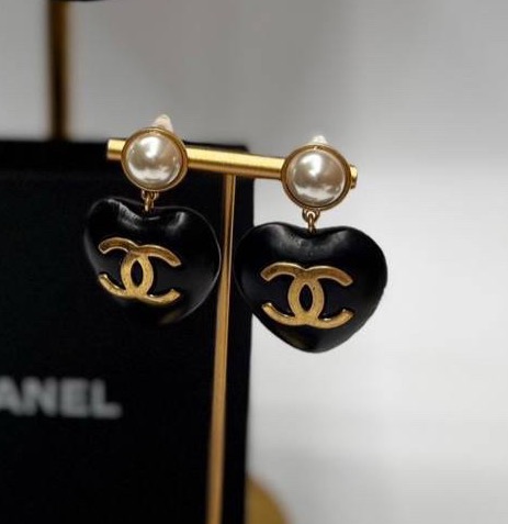 СЕРЬГИ CHANEL 