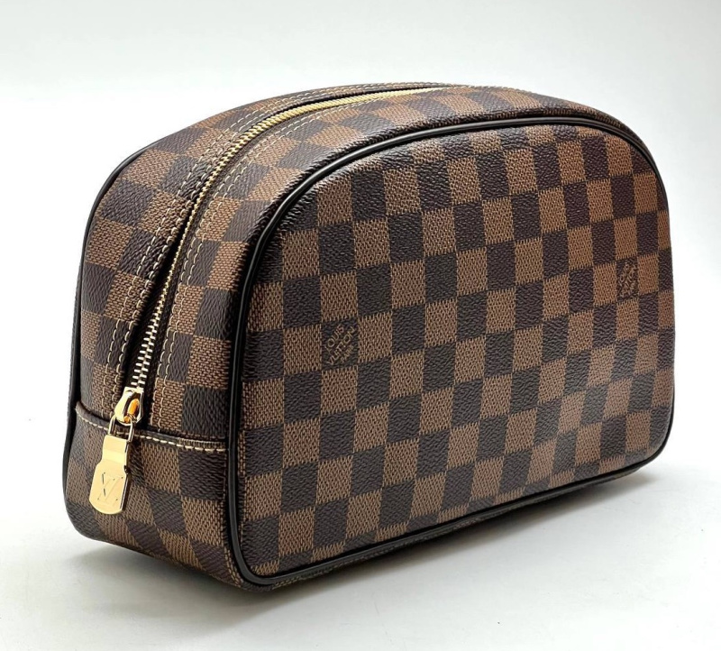 КОСМЕТИЧКА LOUIS VUITTON 