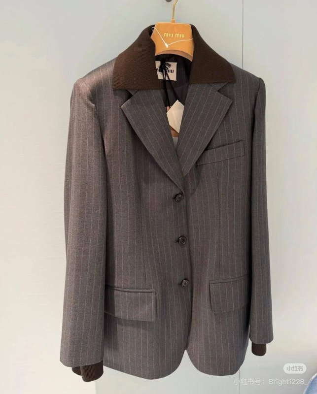 ПИДЖАК MIU MIU 