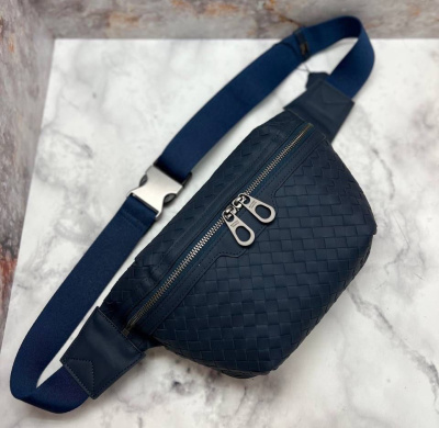 МУЖСКАЯ СУМКА СЛИНГ BOTTEGA VENETA 