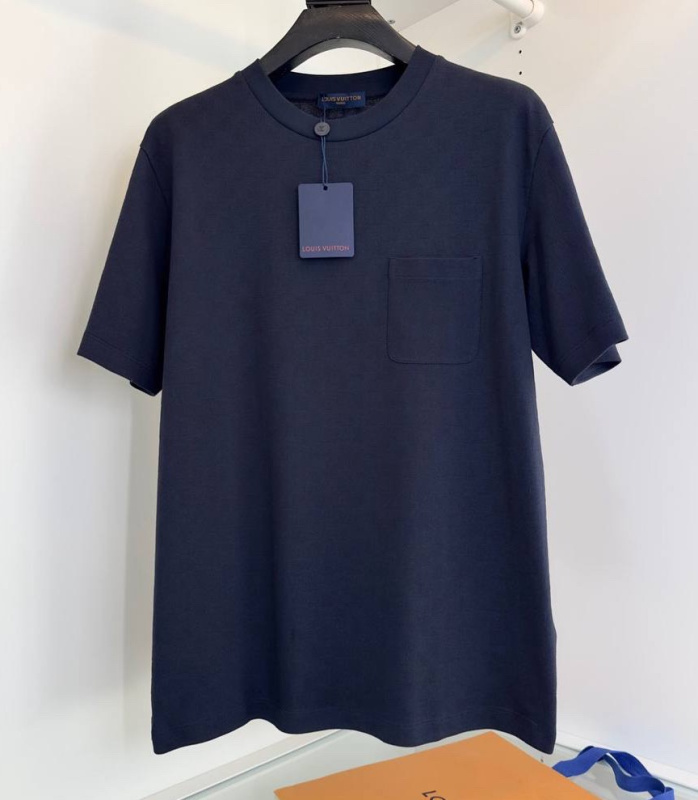 МУЖСКАЯ ФУТБОЛКА LOUIS VUITTON 