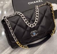 СУМКА CHANEL 19 