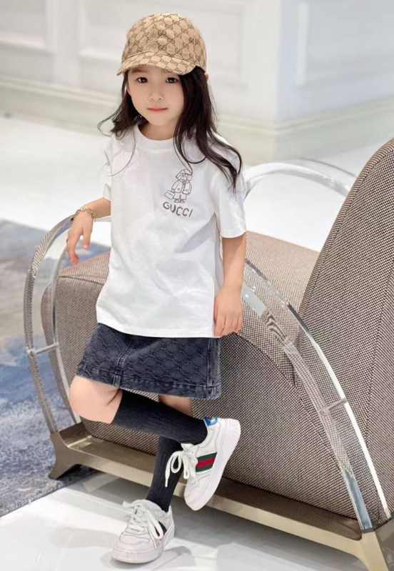 ДЕТСКАЯ ФУТБОЛКА GUCCI 