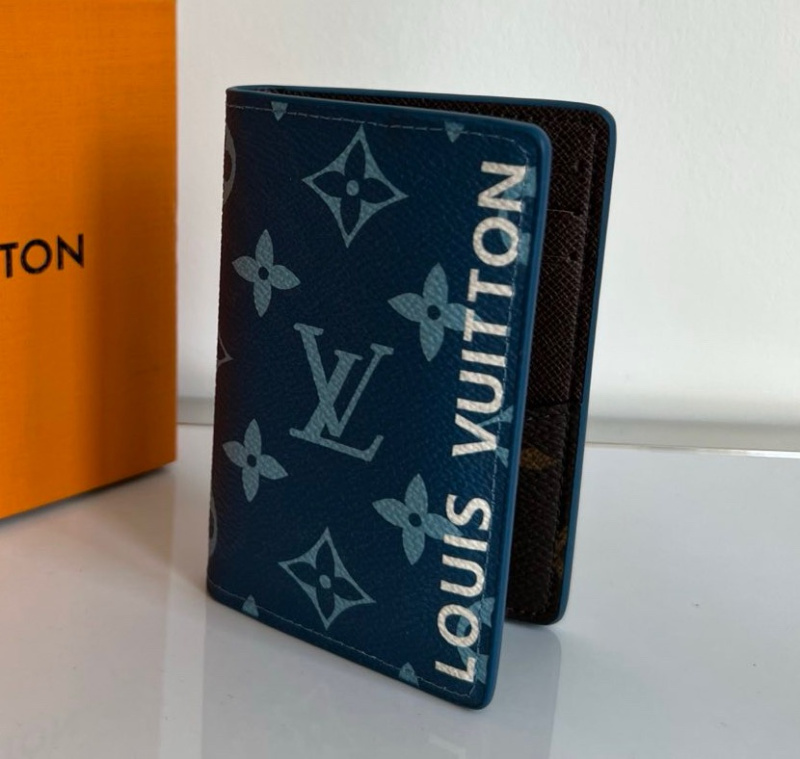 ВИЗИТНИЦА LOUIS VUITTON 