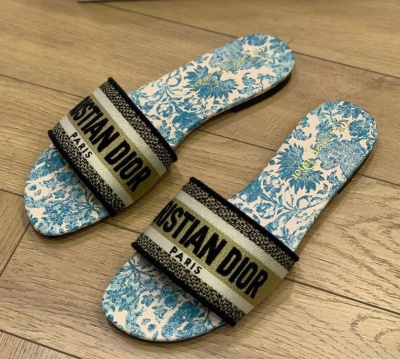 ШЛЕПКИ CHRISTIAN DIOR 