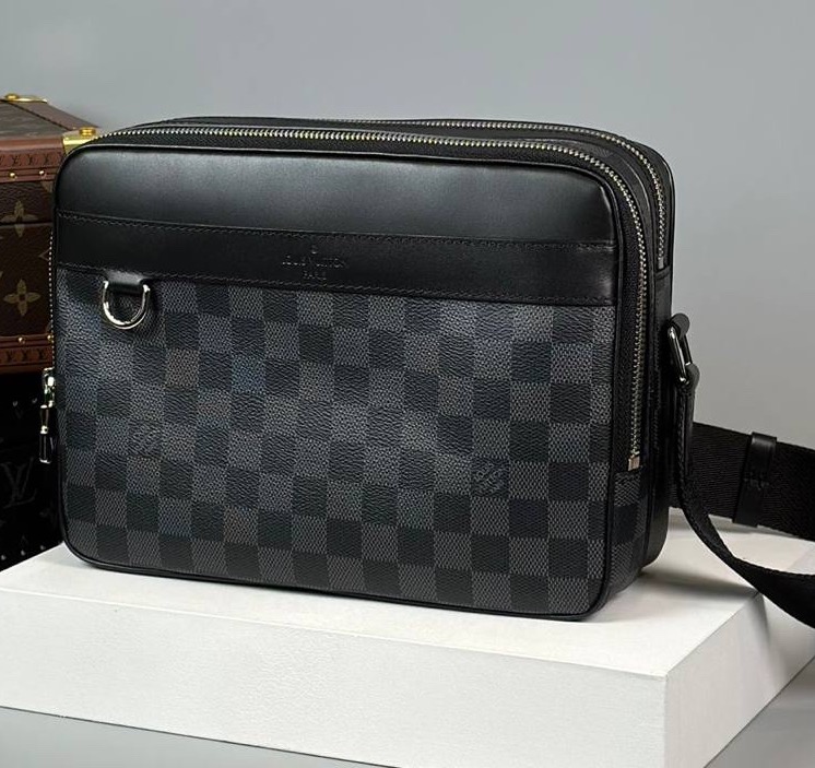 МУЖСКАЯ СУМКА МЕССЕНДЖЕР LOUIS VUITTON 