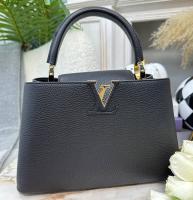 СУМКА LOUIS VUITTON CAPUCINES LUX