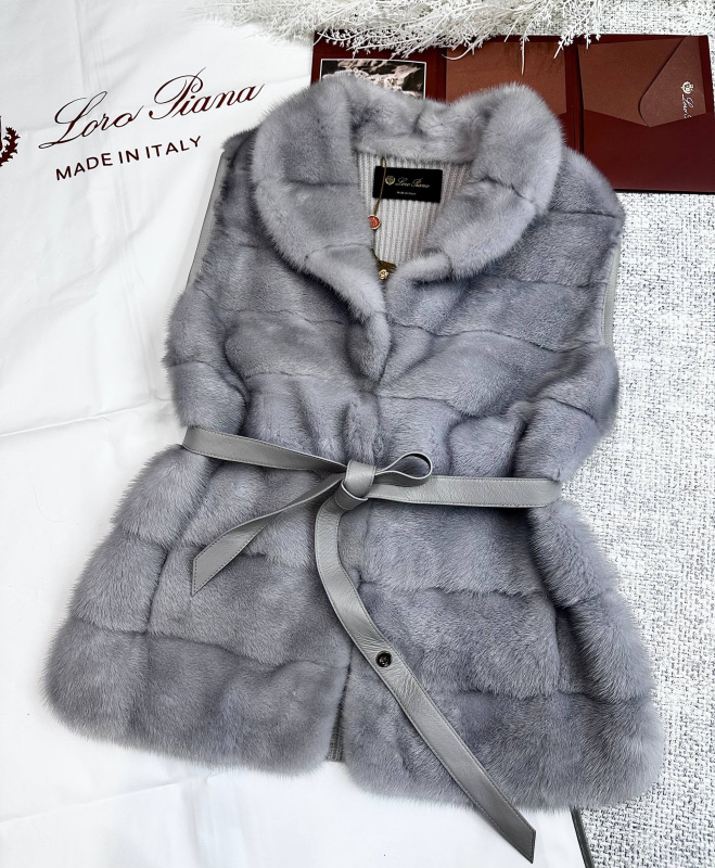 ЖИЛЕТ LORO PIANA 