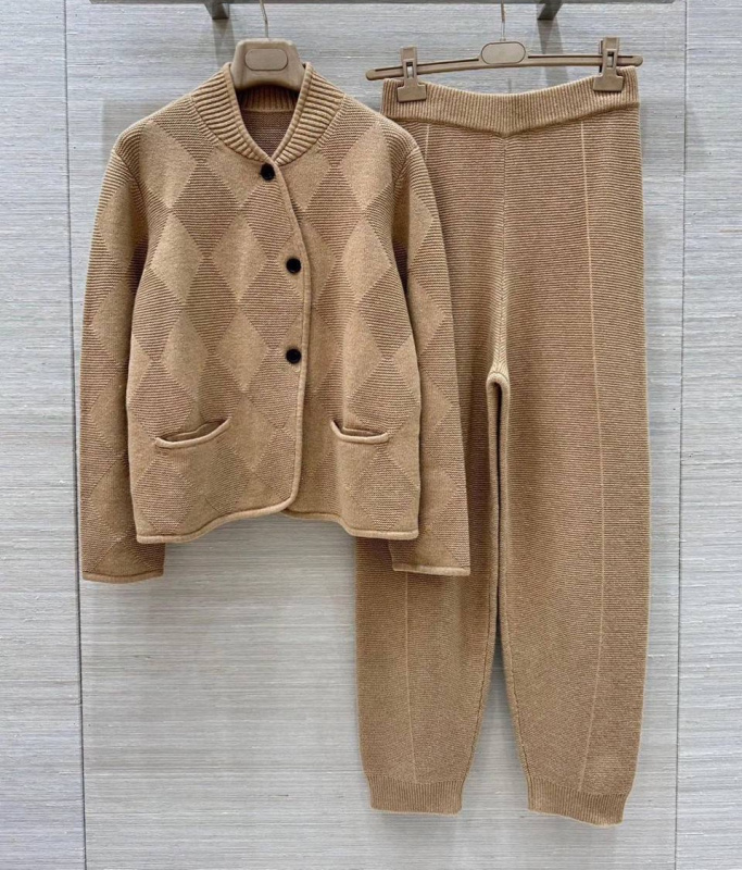 КОСТЮМ LORO PIANA 