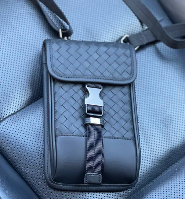 МУЖСКАЯ СУМКА МЕССЕНДЖЕР BOTTEGA VENETA